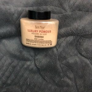 Ben Nye Banana Powder *Brand New*